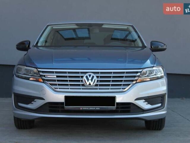 Серый Фольксваген e-Lavida, объемом двигателя 0 л и пробегом 54 тыс. км за 13500 $, фото 5 на Automoto.ua