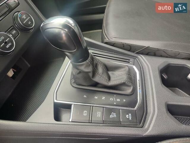 Сірий Фольксваген e-Lavida, об'ємом двигуна 0 л та пробігом 40 тис. км за 16500 $, фото 14 на Automoto.ua