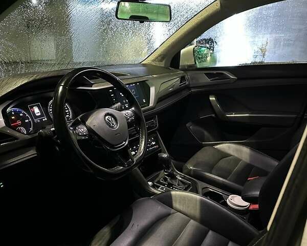 Білий Фольксваген E-Tharu, об'ємом двигуна 0 л та пробігом 130 тис. км за 17000 $, фото 4 на Automoto.ua