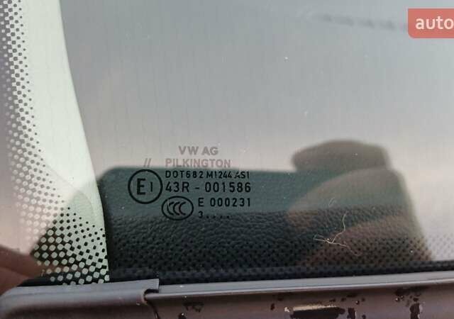 Білий Фольксваген e-up, об'ємом двигуна 0 л та пробігом 114 тис. км за 6499 $, фото 12 на Automoto.ua