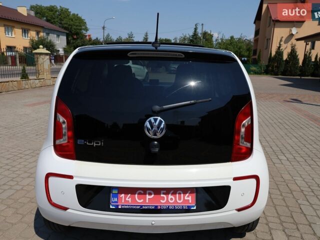 Білий Фольксваген e-up, об'ємом двигуна 0 л та пробігом 108 тис. км за 6888 $, фото 16 на Automoto.ua