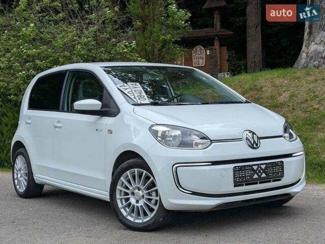 Белый Фольксваген e-up, объемом двигателя 0 л и пробегом 98 тыс. км за 5800 $, фото 4 на Automoto.ua