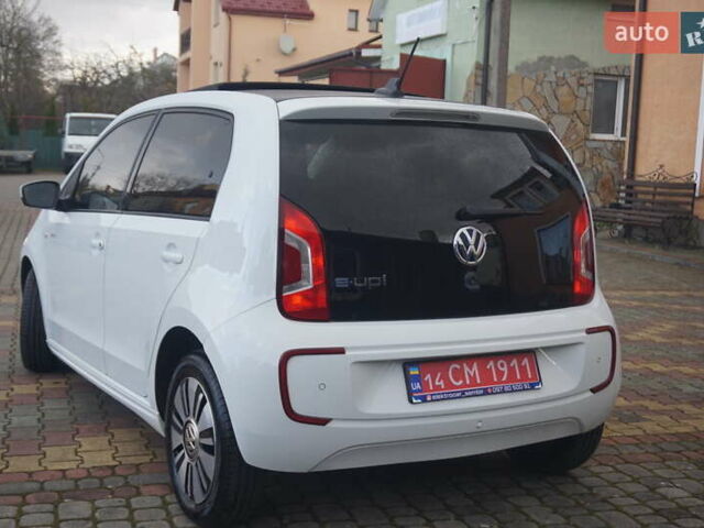 Фольксваген e-up 2013 в Самборе на Automoto.ua Белый Фольксваген e-up, объемом двигателя 0 л и пробегом 120 тыс. км за 6000 $, фото 9 на Automoto.ua
