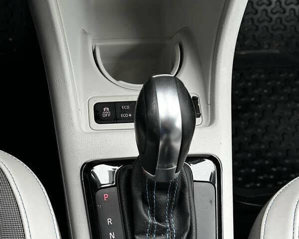 Белый Фольксваген e-up, объемом двигателя 0 л и пробегом 72 тыс. км за 6900 $, фото 10 на Automoto.ua