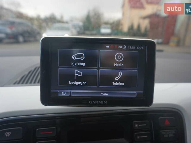 Фольксваген e-up 2013 в Самборе на Automoto.ua Белый Фольксваген e-up, объемом двигателя 0 л и пробегом 120 тыс. км за 6000 $, фото 31 на Automoto.ua