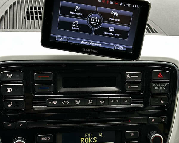 Белый Фольксваген e-up, объемом двигателя 0 л и пробегом 72 тыс. км за 6900 $, фото 9 на Automoto.ua