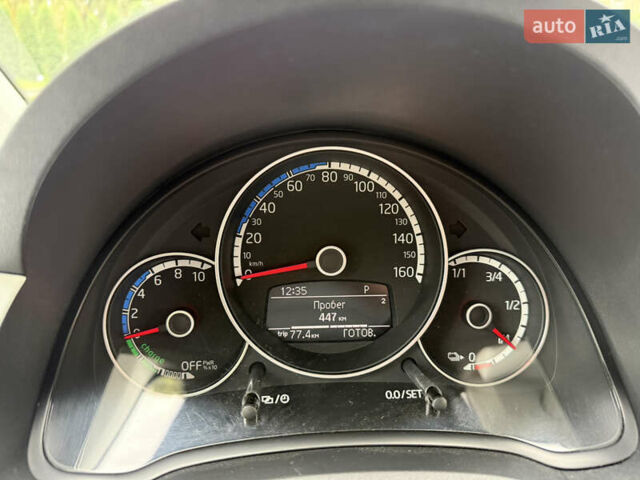 Фольксваген e-up 2013 в Каменце-Подольском на Automoto.ua Белый Фольксваген e-up, объемом двигателя 0 л и пробегом 150 тыс. км за 5999 $, фото 16 на Automoto.ua