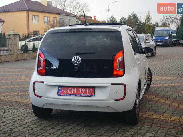 Фольксваген e-up 2013 в Самборе на Automoto.ua Белый Фольксваген e-up, объемом двигателя 0 л и пробегом 120 тыс. км за 6000 $, фото 8 на Automoto.ua