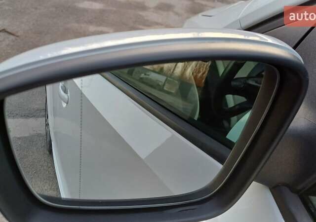 Білий Фольксваген e-up, об'ємом двигуна 0 л та пробігом 114 тис. км за 6499 $, фото 26 на Automoto.ua