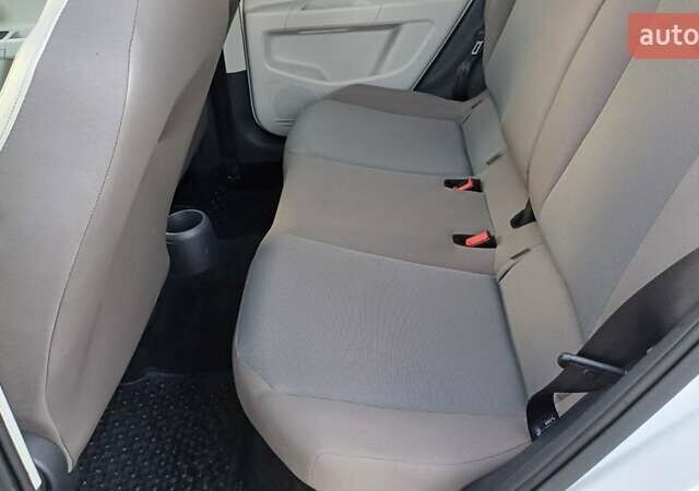 Білий Фольксваген e-up, об'ємом двигуна 0 л та пробігом 114 тис. км за 6499 $, фото 45 на Automoto.ua