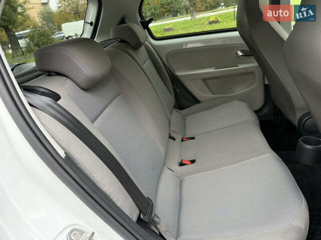 Фольксваген e-up 2013 в Каменце-Подольском на Automoto.ua Белый Фольксваген e-up, объемом двигателя 0 л и пробегом 150 тыс. км за 5999 $, фото 21 на Automoto.ua