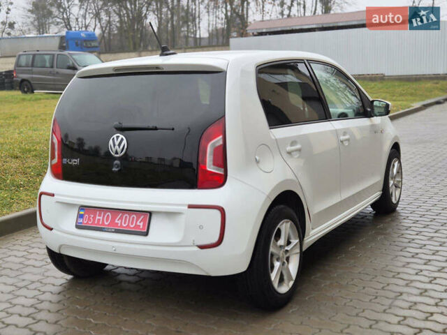 Білий Фольксваген e-up, об'ємом двигуна 0 л та пробігом 70 тис. км за 5750 $, фото 4 на Automoto.ua