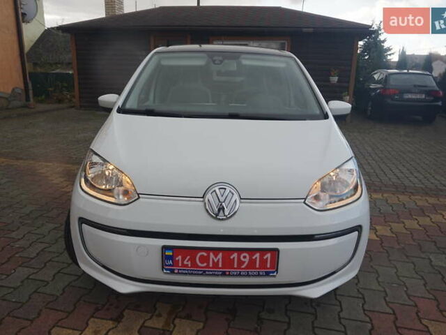 Фольксваген e-up 2013 в Самборе на Automoto.ua Белый Фольксваген e-up, объемом двигателя 0 л и пробегом 120 тыс. км за 6000 $, фото 13 на Automoto.ua