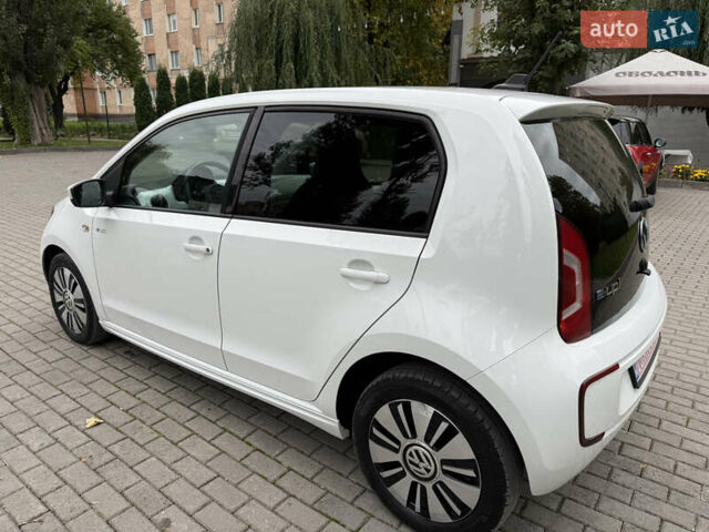 Фольксваген e-up 2013 в Каменце-Подольском на Automoto.ua Белый Фольксваген e-up, объемом двигателя 0 л и пробегом 150 тыс. км за 5999 $, фото 6 на Automoto.ua