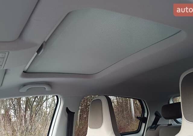 Білий Фольксваген e-up, об'ємом двигуна 0 л та пробігом 114 тис. км за 6499 $, фото 30 на Automoto.ua