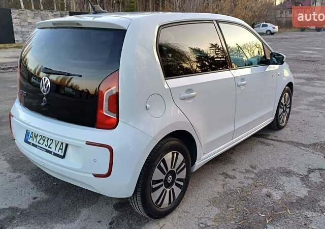 Білий Фольксваген e-up, об'ємом двигуна 0 л та пробігом 114 тис. км за 6499 $, фото 8 на Automoto.ua