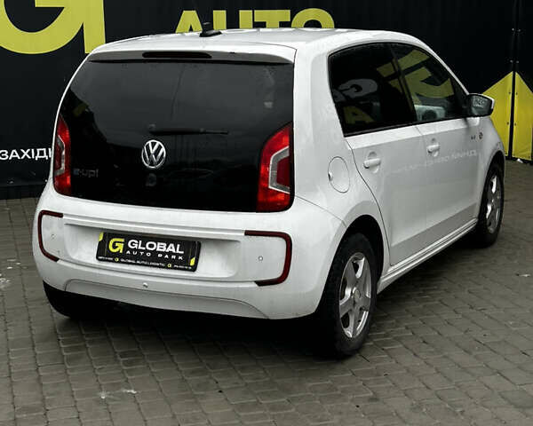Белый Фольксваген e-up, объемом двигателя 0 л и пробегом 72 тыс. км за 6900 $, фото 15 на Automoto.ua