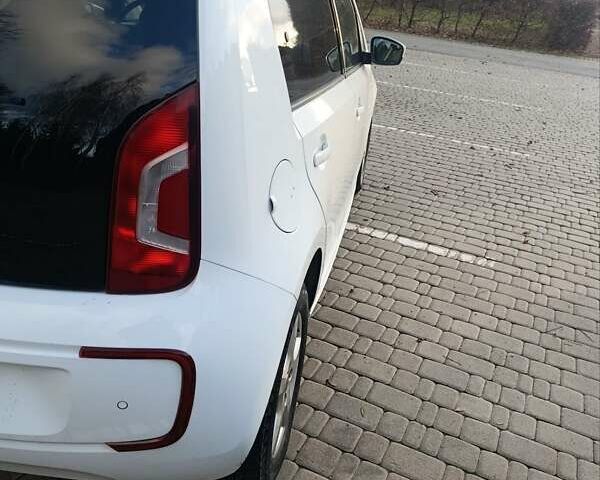 Білий Фольксваген e-up, об'ємом двигуна 0 л та пробігом 108 тис. км за 6930 $, фото 9 на Automoto.ua