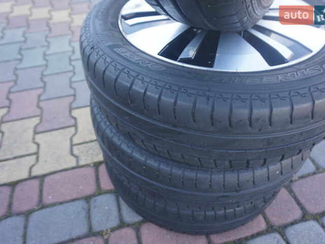 Белый Фольксваген e-up, объемом двигателя 0 л и пробегом 84 тыс. км за 6200 $, фото 73 на Automoto.ua