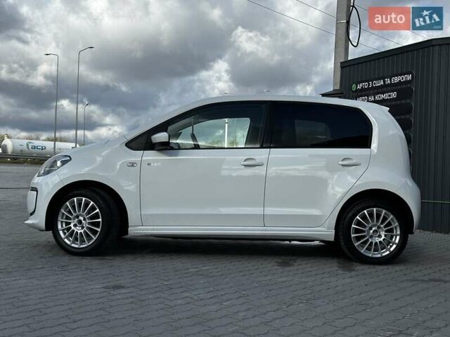 Белый Фольксваген e-up, объемом двигателя 0 л и пробегом 89 тыс. км за 6799 $, фото 5 на Automoto.ua