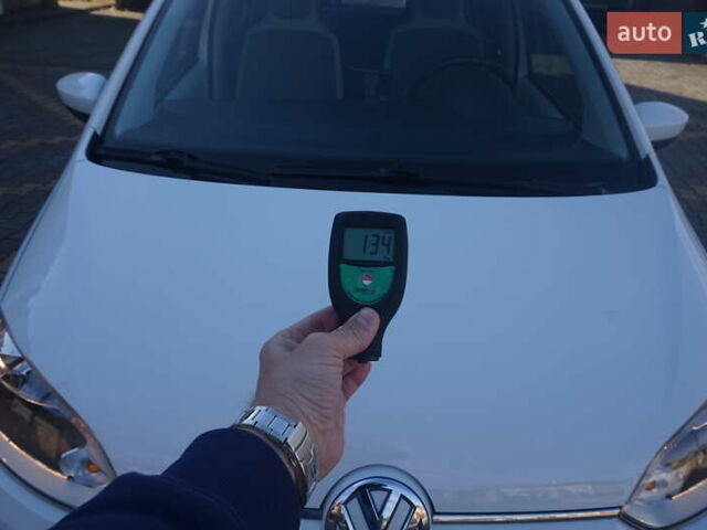 Белый Фольксваген e-up, объемом двигателя 0 л и пробегом 84 тыс. км за 6200 $, фото 60 на Automoto.ua