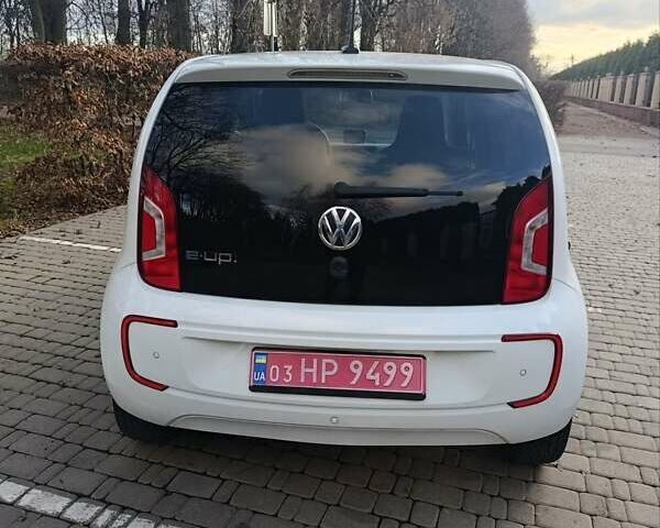 Білий Фольксваген e-up, об'ємом двигуна 0 л та пробігом 108 тис. км за 6930 $, фото 12 на Automoto.ua