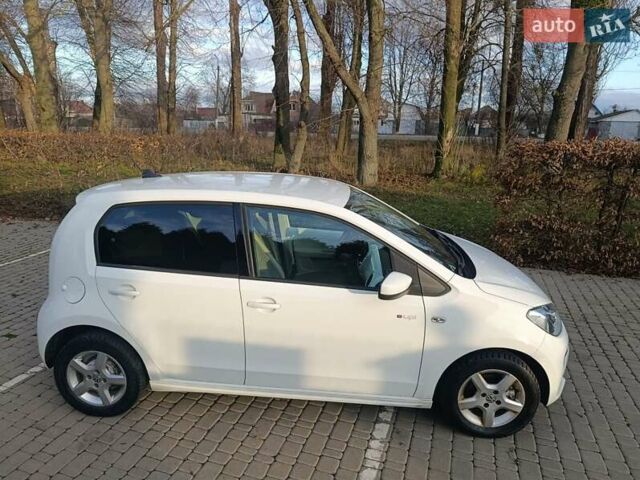 Білий Фольксваген e-up, об'ємом двигуна 0 л та пробігом 108 тис. км за 6930 $, фото 20 на Automoto.ua