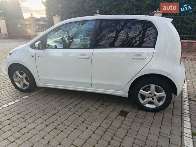 Білий Фольксваген e-up, об'ємом двигуна 0 л та пробігом 108 тис. км за 6930 $, фото 14 на Automoto.ua