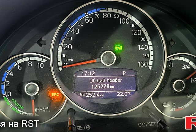 Білий Фольксваген e-up, об'ємом двигуна 60 л та пробігом 126 тис. км за 7200 $, фото 13 на Automoto.ua