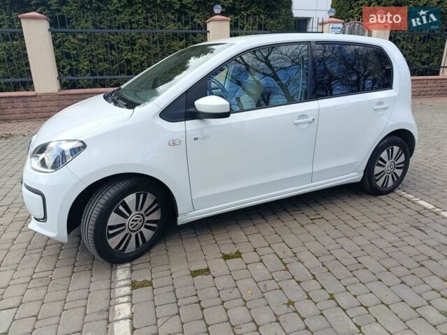 Белый Фольксваген e-up, объемом двигателя 0 л и пробегом 110 тыс. км за 6930 $, фото 3 на Automoto.ua