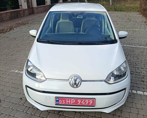 Білий Фольксваген e-up, об'ємом двигуна 0 л та пробігом 108 тис. км за 6930 $, фото 2 на Automoto.ua