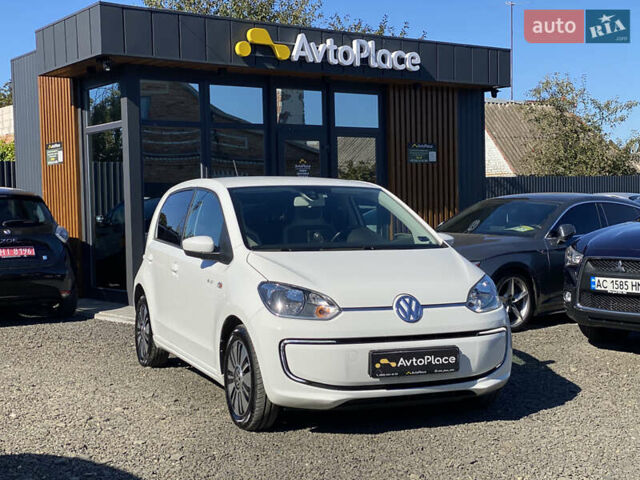 Белый Фольксваген e-up, объемом двигателя 0 л и пробегом 106 тыс. км за 6700 $, фото 39 на Automoto.ua