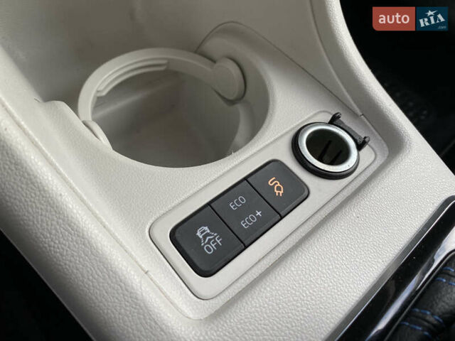 Белый Фольксваген e-up, объемом двигателя 0 л и пробегом 106 тыс. км за 6700 $, фото 61 на Automoto.ua