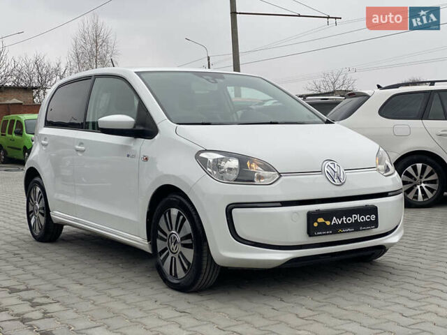 Белый Фольксваген e-up, объемом двигателя 0 л и пробегом 104 тыс. км за 6699 $, фото 22 на Automoto.ua