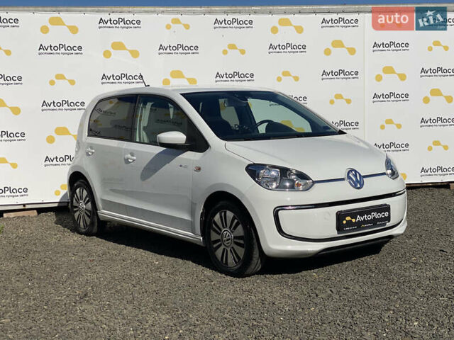 Белый Фольксваген e-up, объемом двигателя 0 л и пробегом 106 тыс. км за 6700 $, фото 4 на Automoto.ua