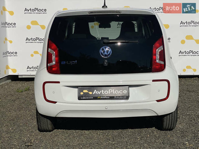 Белый Фольксваген e-up, объемом двигателя 0 л и пробегом 106 тыс. км за 6700 $, фото 11 на Automoto.ua