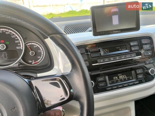 Білий Фольксваген e-up, об'ємом двигуна 0 л та пробігом 67 тис. км за 7500 $, фото 20 на Automoto.ua