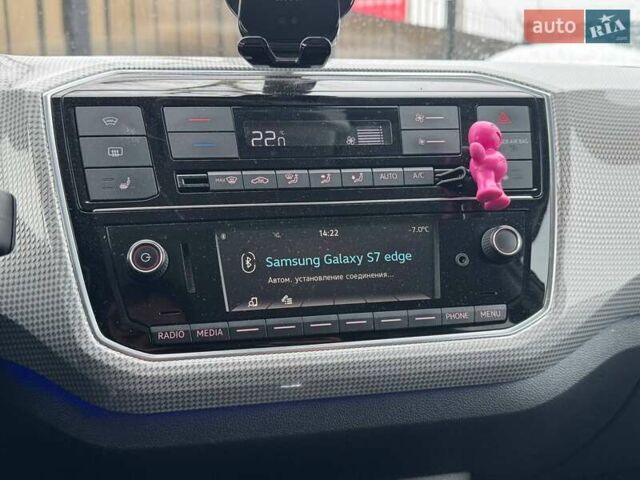 Білий Фольксваген e-up, об'ємом двигуна 0 л та пробігом 126 тис. км за 7790 $, фото 19 на Automoto.ua