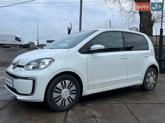 Белый Фольксваген e-up, объемом двигателя 0 л и пробегом 125 тыс. км за 8490 $, фото 2 на Automoto.ua