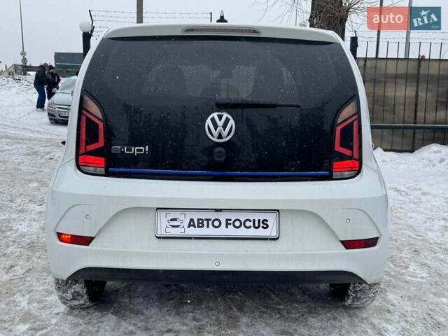Білий Фольксваген e-up, об'ємом двигуна 0 л та пробігом 126 тис. км за 7490 $, фото 5 на Automoto.ua