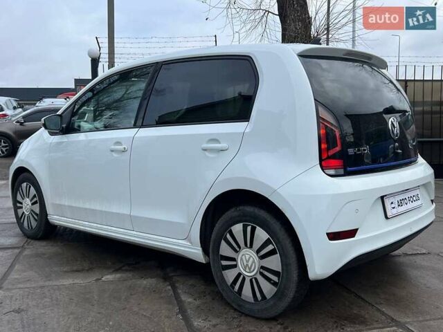 Белый Фольксваген e-up, объемом двигателя 0 л и пробегом 125 тыс. км за 8490 $, фото 6 на Automoto.ua