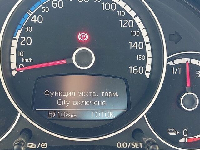 Белый Фольксваген e-up, объемом двигателя 0 л и пробегом 125 тыс. км за 7700 $, фото 18 на Automoto.ua