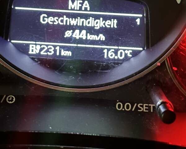 Белый Фольксваген e-up, объемом двигателя 0 л и пробегом 130 тыс. км за 9600 $, фото 9 на Automoto.ua