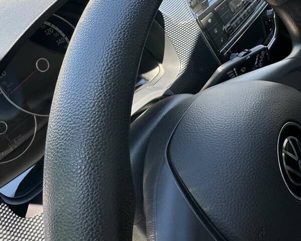 Белый Фольксваген e-up, объемом двигателя 0 л и пробегом 17 тыс. км за 14900 $, фото 11 на Automoto.ua