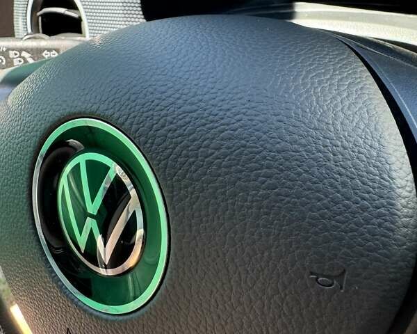 Белый Фольксваген e-up, объемом двигателя 0 л и пробегом 17 тыс. км за 14900 $, фото 25 на Automoto.ua