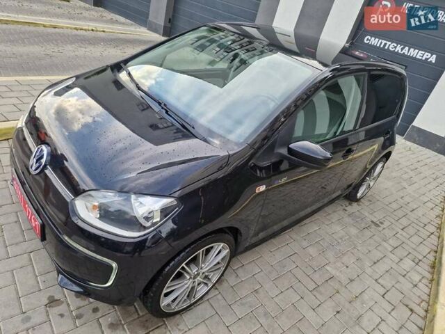 Черный Фольксваген e-up, объемом двигателя 0 л и пробегом 118 тыс. км за 6550 $, фото 6 на Automoto.ua