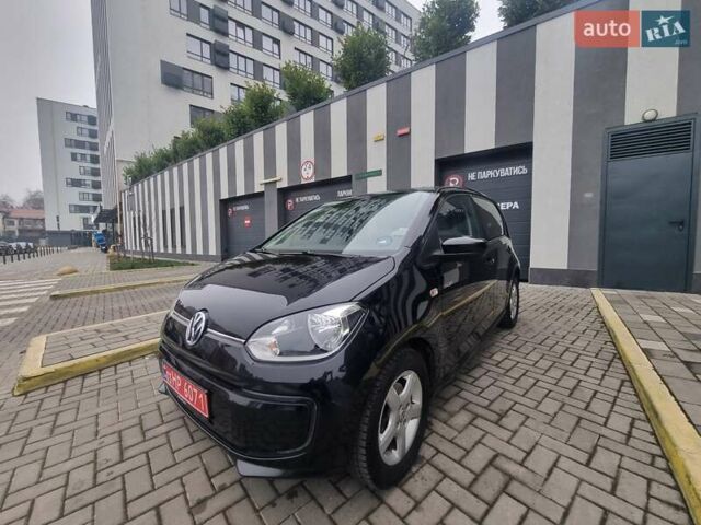 Черный Фольксваген e-up, объемом двигателя 0 л и пробегом 113 тыс. км за 5999 $, фото 3 на Automoto.ua