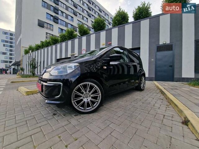 Черный Фольксваген e-up, объемом двигателя 0 л и пробегом 118 тыс. км за 6550 $, фото 11 на Automoto.ua