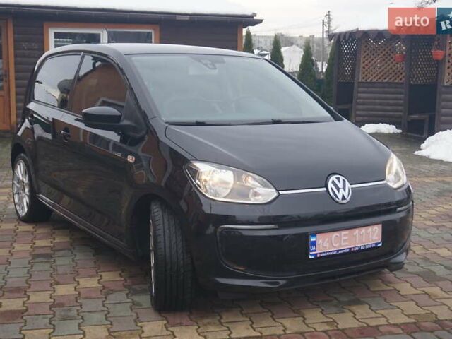 Черный Фольксваген e-up, объемом двигателя 0 л и пробегом 151 тыс. км за 5555 $, фото 2 на Automoto.ua