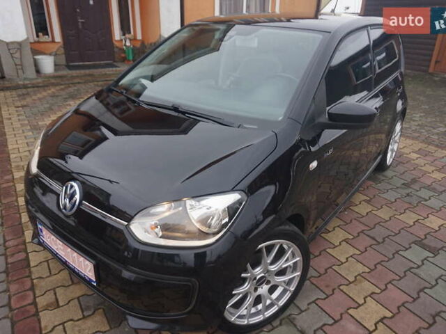 Черный Фольксваген e-up, объемом двигателя 0 л и пробегом 151 тыс. км за 5555 $, фото 10 на Automoto.ua